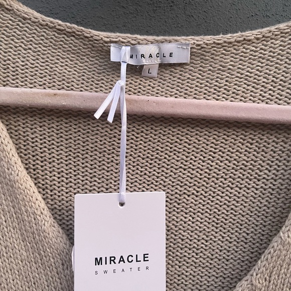Monrow Tan Knit Sweater with White 'BEACH' Text - Picture 4 of 7